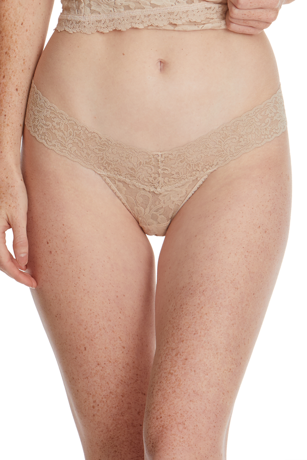 Hanky Panky Signature Lace Low Rise Thong - Chai