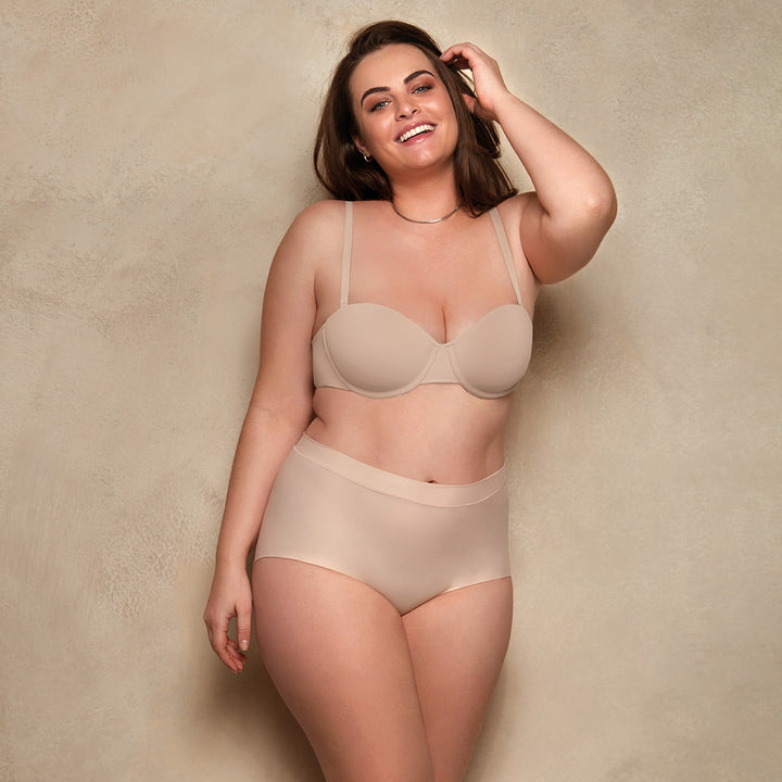 Janira Flexie Adapt Queen Full Panty - Dune - CURATED LINGERIE
